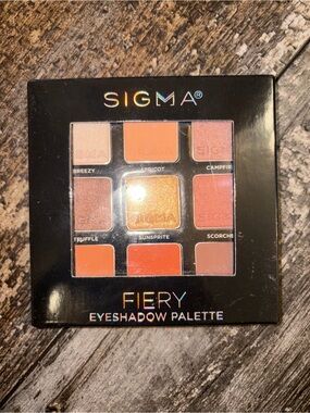Sigma Beauty Fiery Eyeshadow Palette - Peach, Orange & Copper Shades